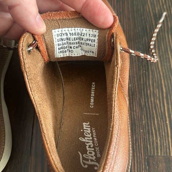 Boys size 13 Florshiem dress shoes - Picture 5 of 6